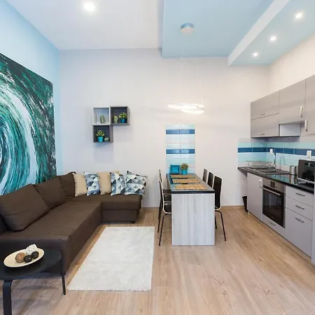 Apartment Designer Ernesto