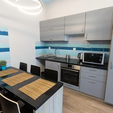 Apartment Designer Ernesto *